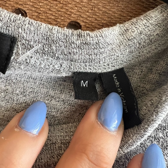 Theory Grey Knit Lightweight longsleeve/sweater - Picture 5 of 5